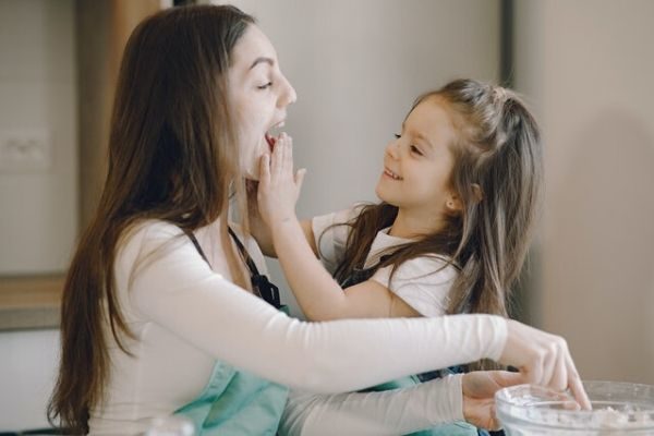 37 Easy Ways To Become a More Playful Mom