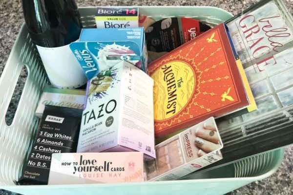 how to make a self care kit ideas for women