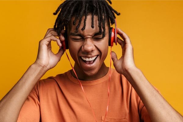 teen listening to music