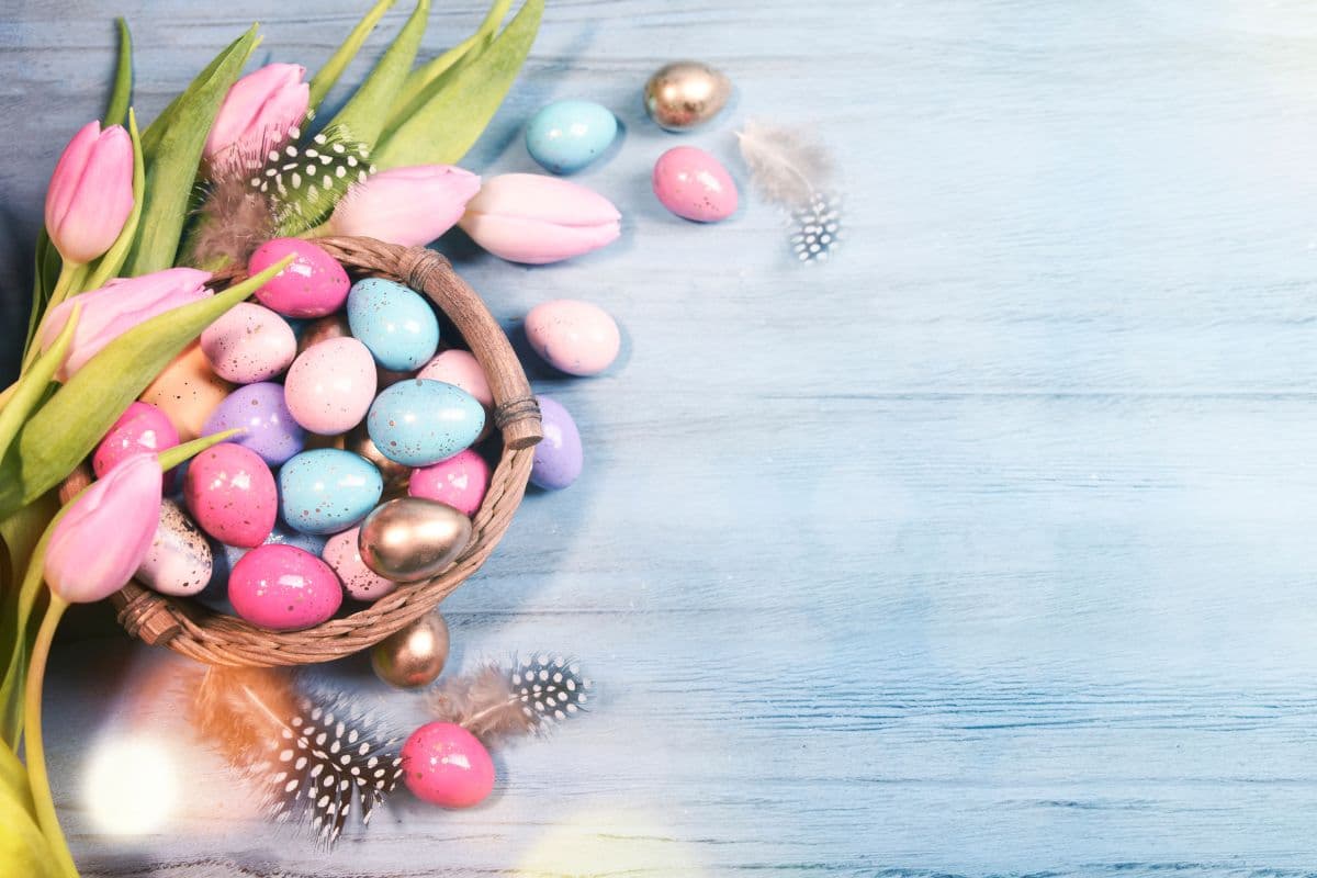 Easter eggs and flowers, non Christmas holiday trivia quiz questions and answers
