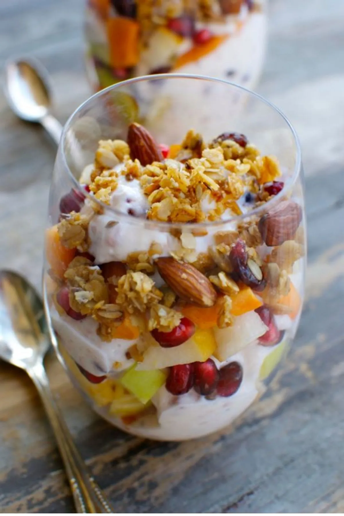 cranberry yogurt parfait