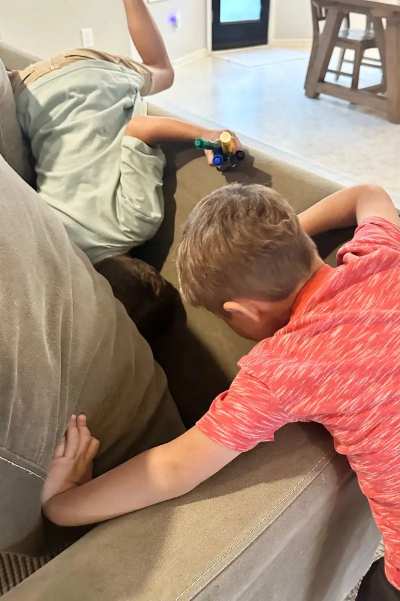 highlighter hunt game with kids