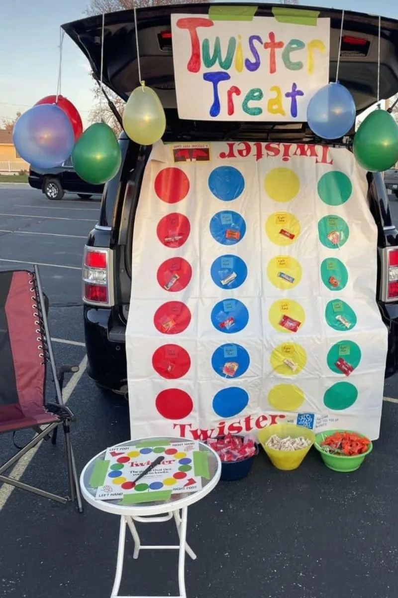 twister game easy trunk or treat ideas