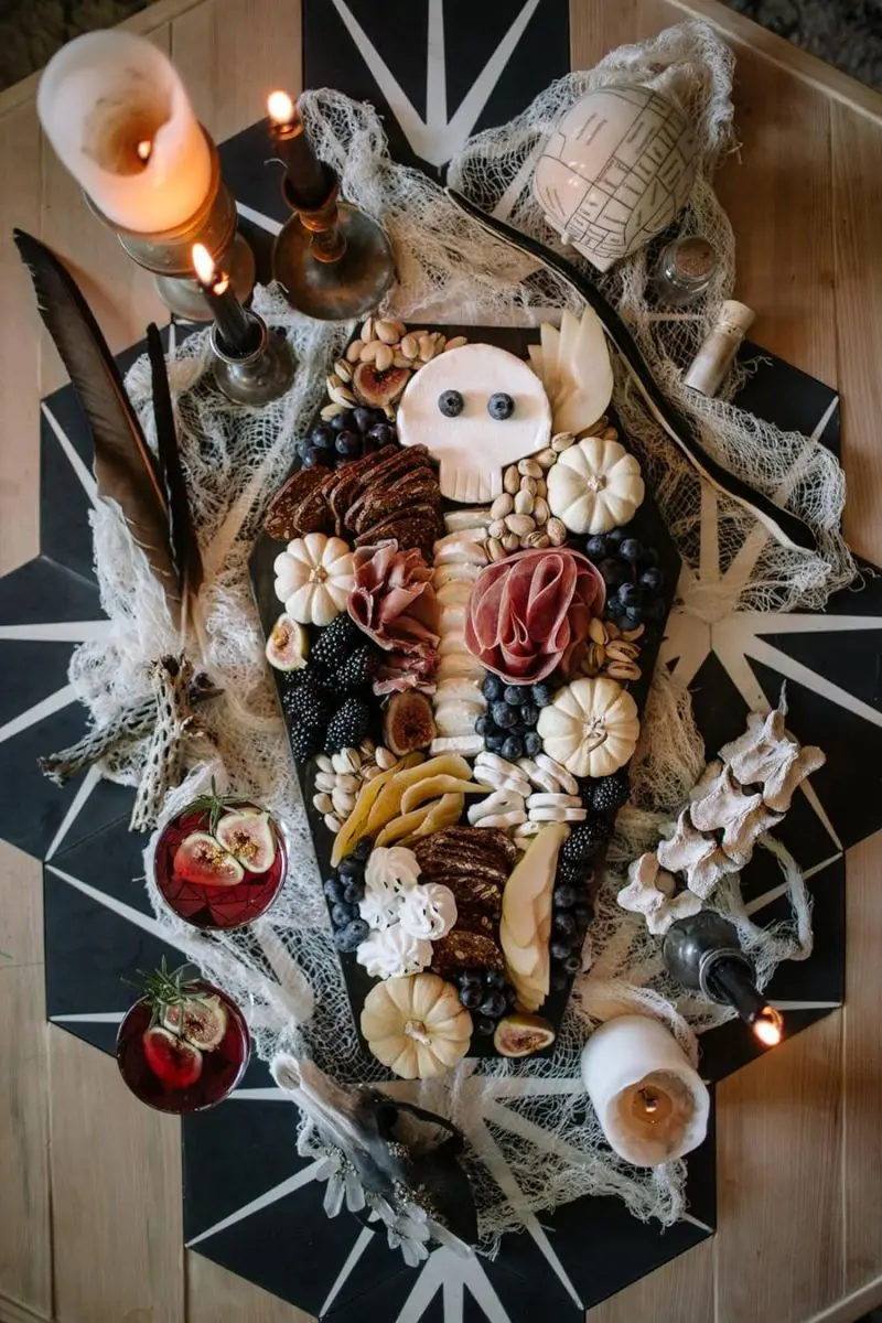 Halloween charcuterie board ideas for party