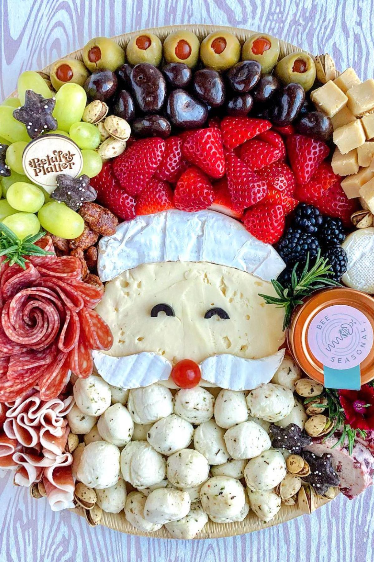 ho ho santa beard Christmas charcuterie board ideas